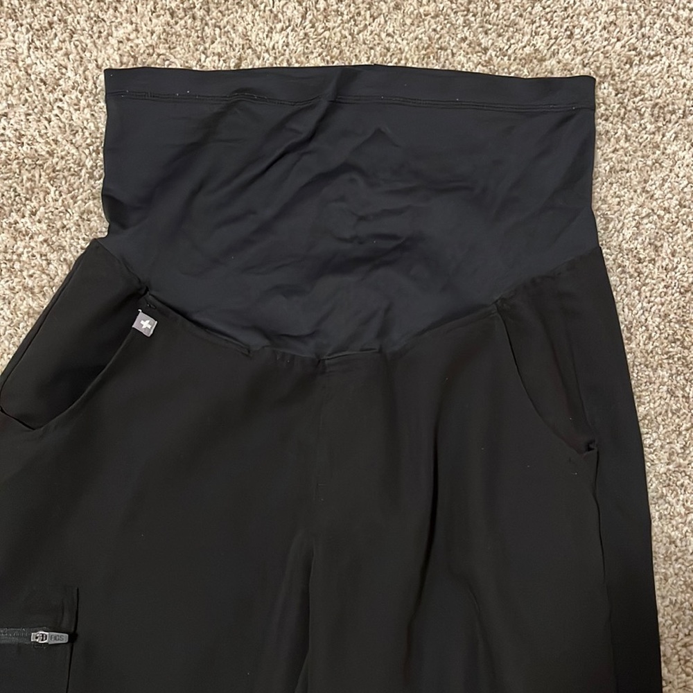 FIGS Maternity Zamora Joggers
